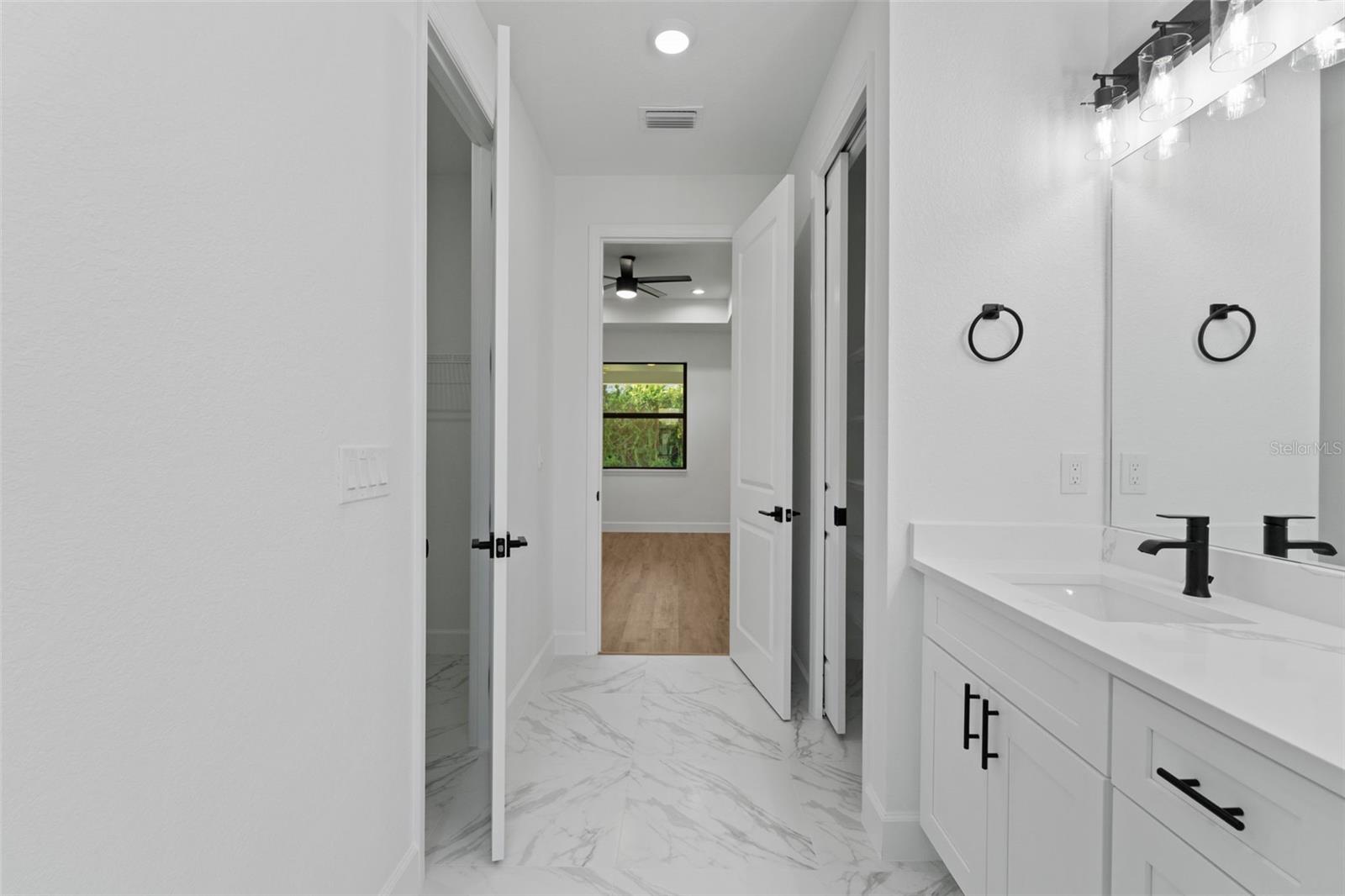3271 ZORATOA AVE — photo 26