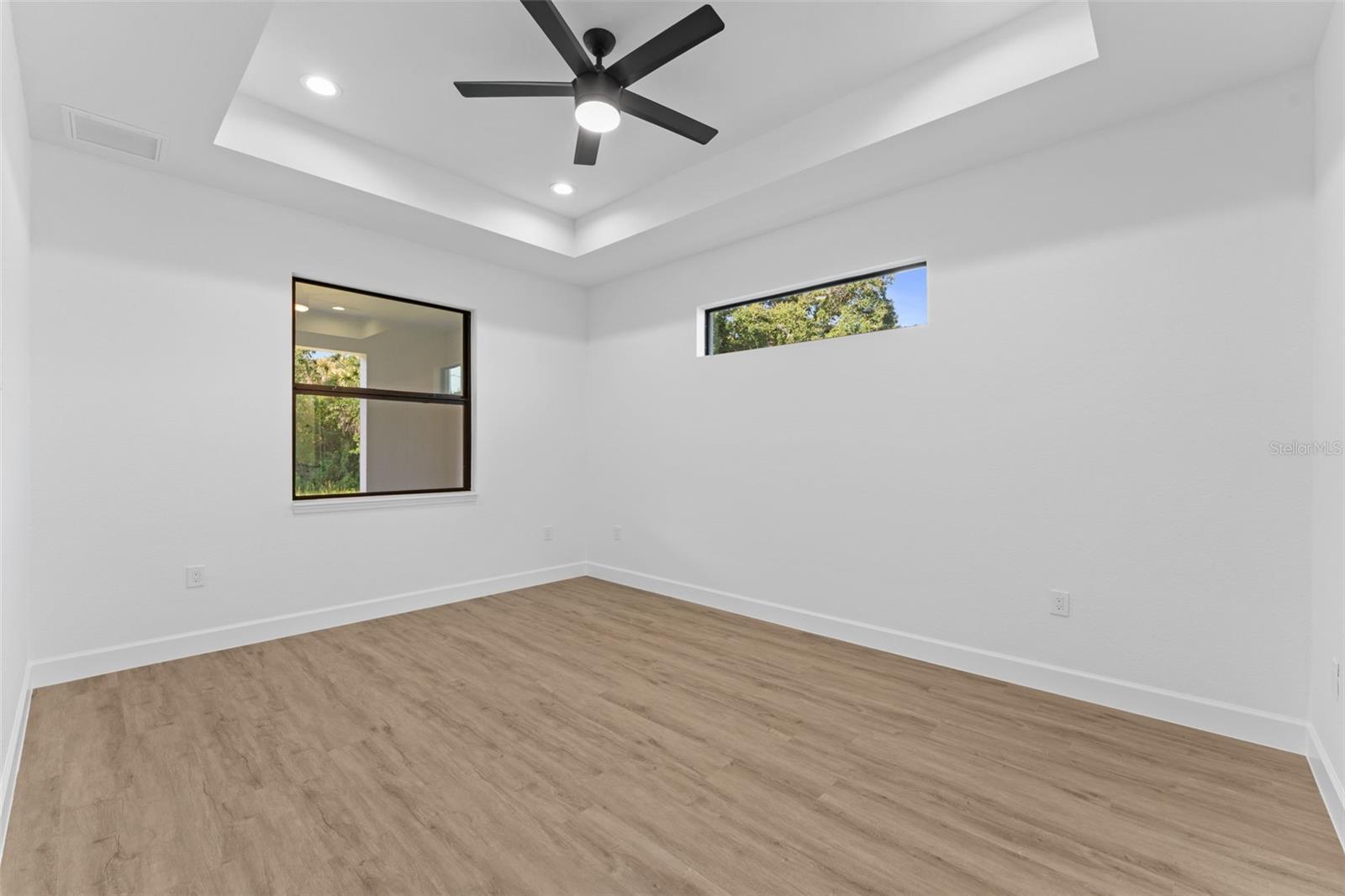 3271 ZORATOA AVE — photo 24