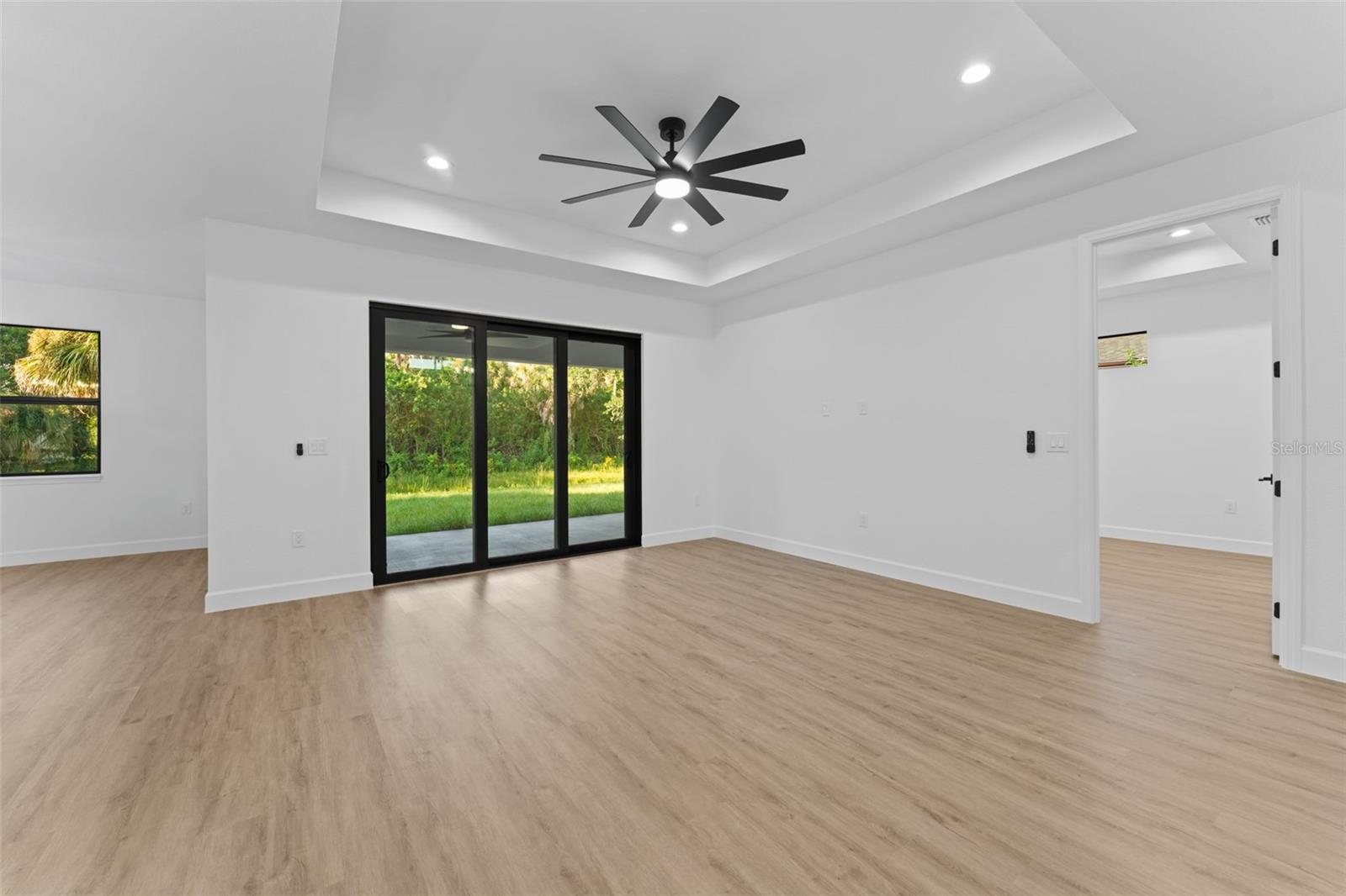 3271 ZORATOA AVE — photo 5