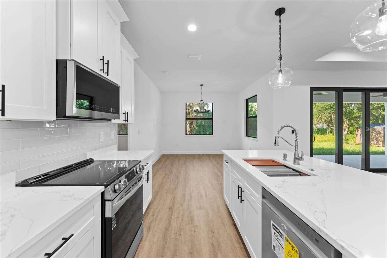 3271 ZORATOA AVE — photo 19