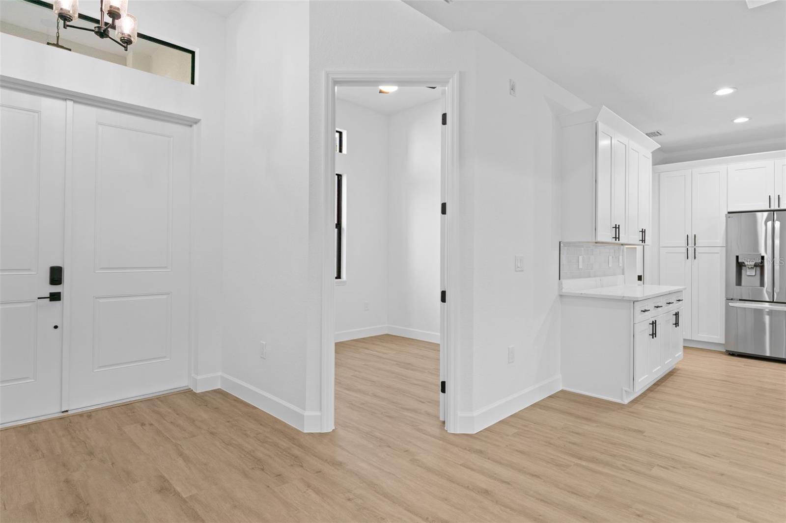 3271 ZORATOA AVE — photo 11