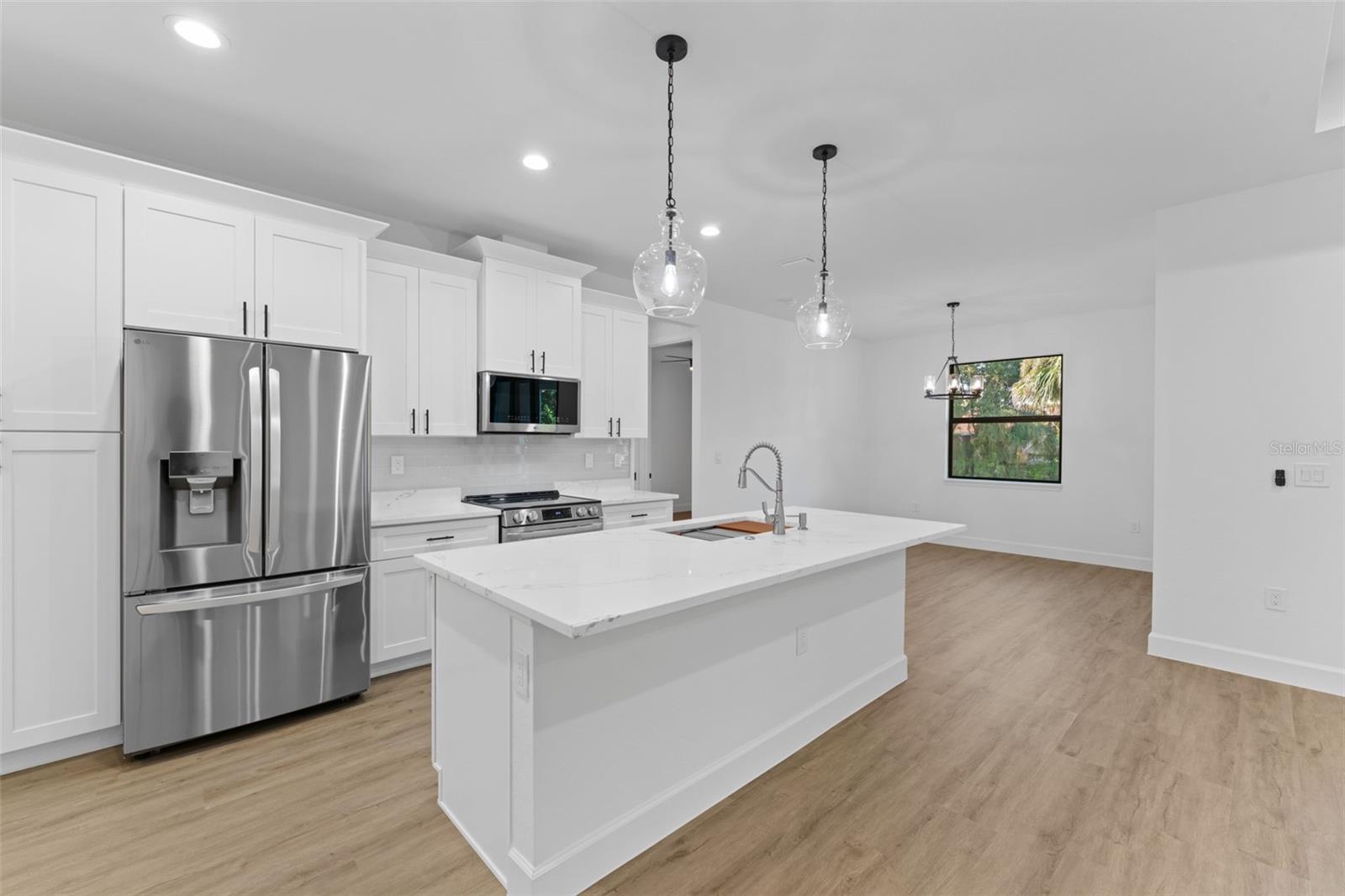 3271 ZORATOA AVE — photo 16