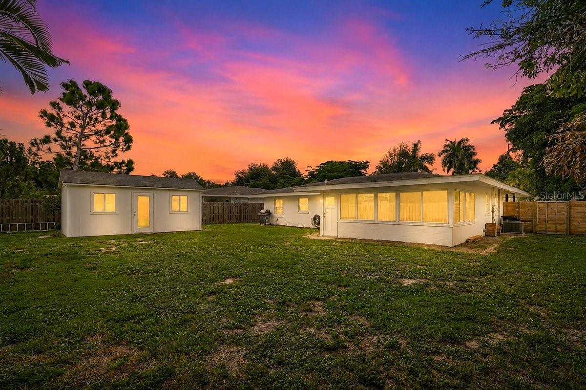 2347 TANGERINE DR — photo 33