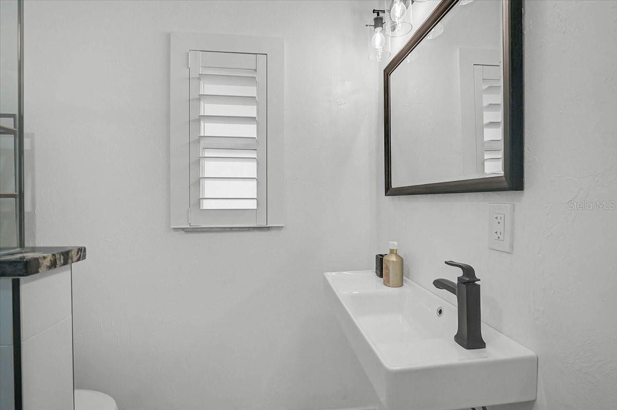 2347 TANGERINE DR — photo 17