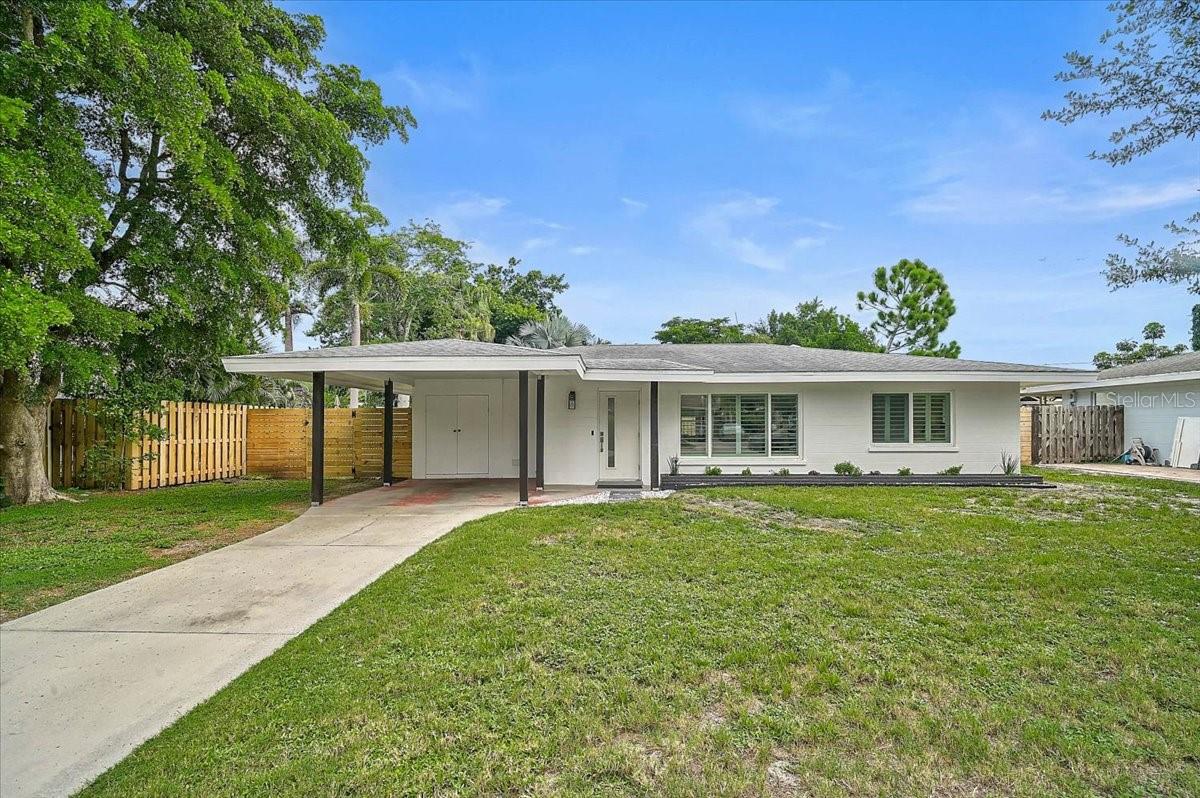 2347 TANGERINE DR — photo 3