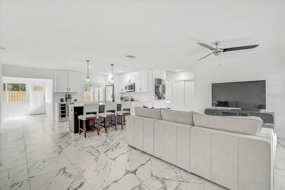 2347 TANGERINE DR — photo 7