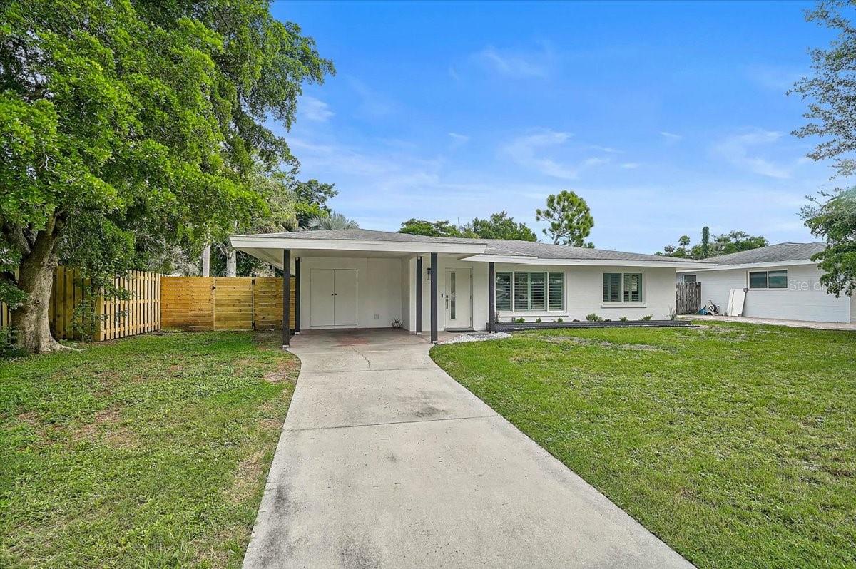 2347 TANGERINE DR — photo 4