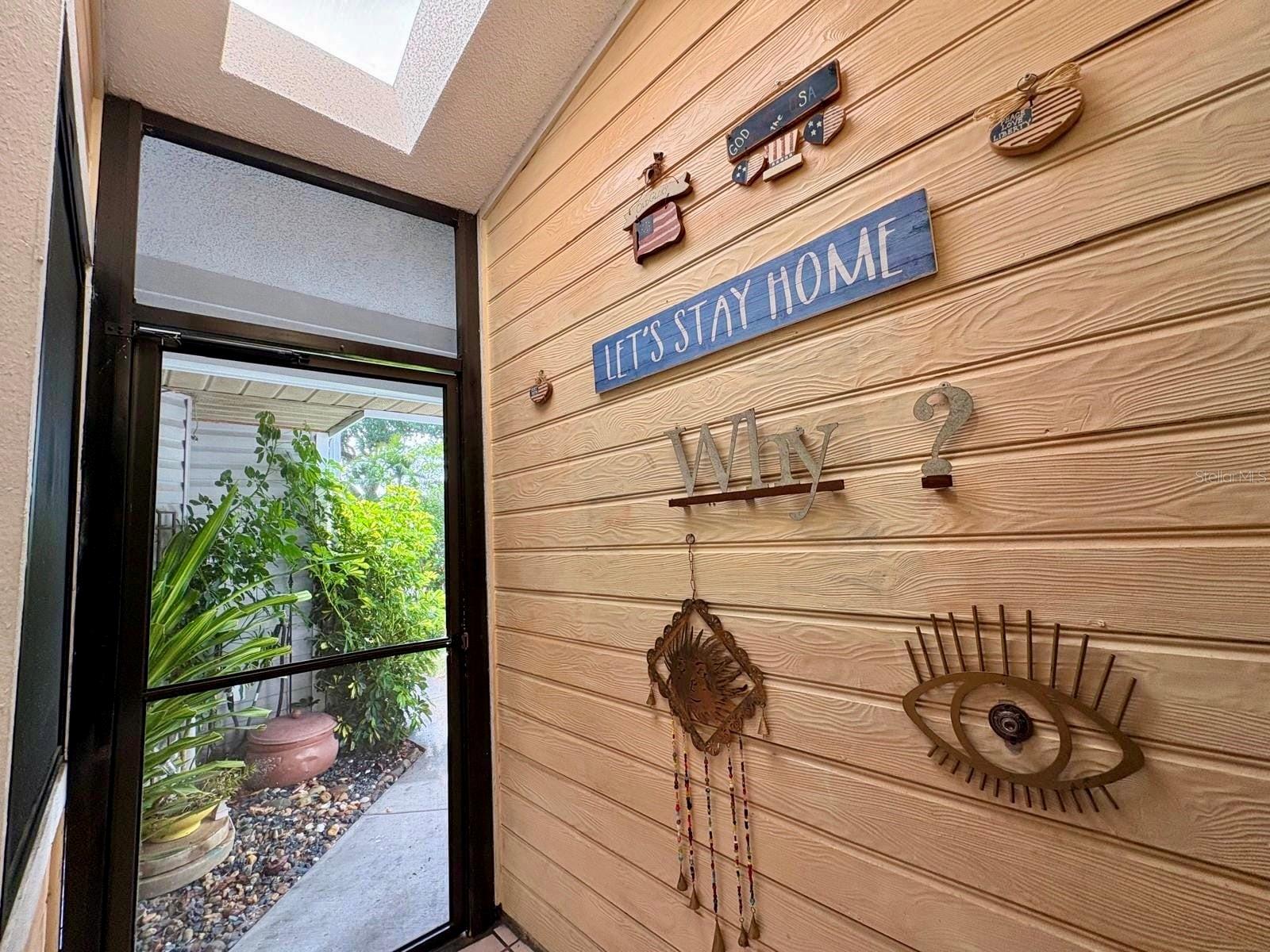 2466 ALHAMBRA ST — photo 13