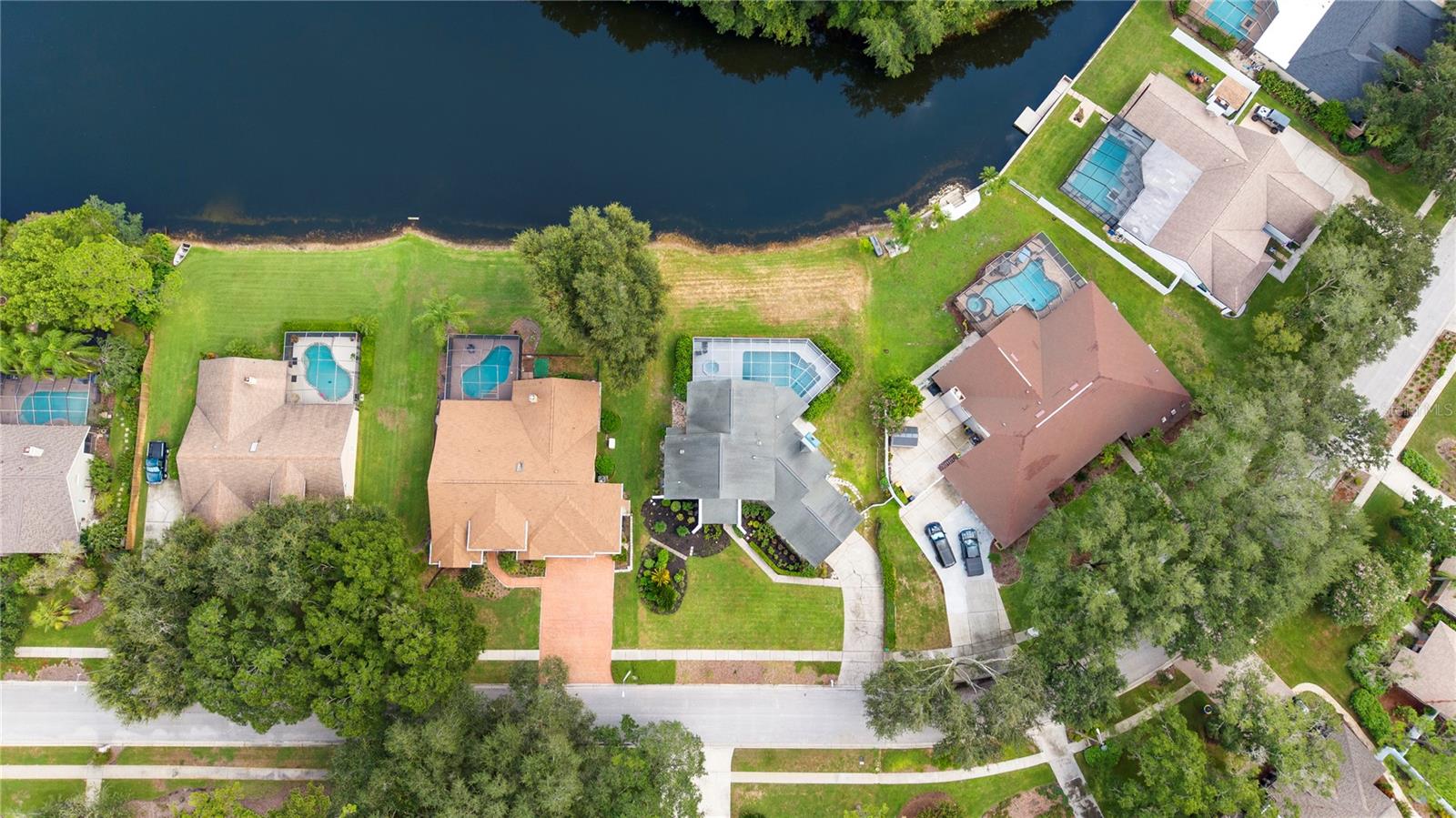 17919 CLEAR LAKE DR — photo 56