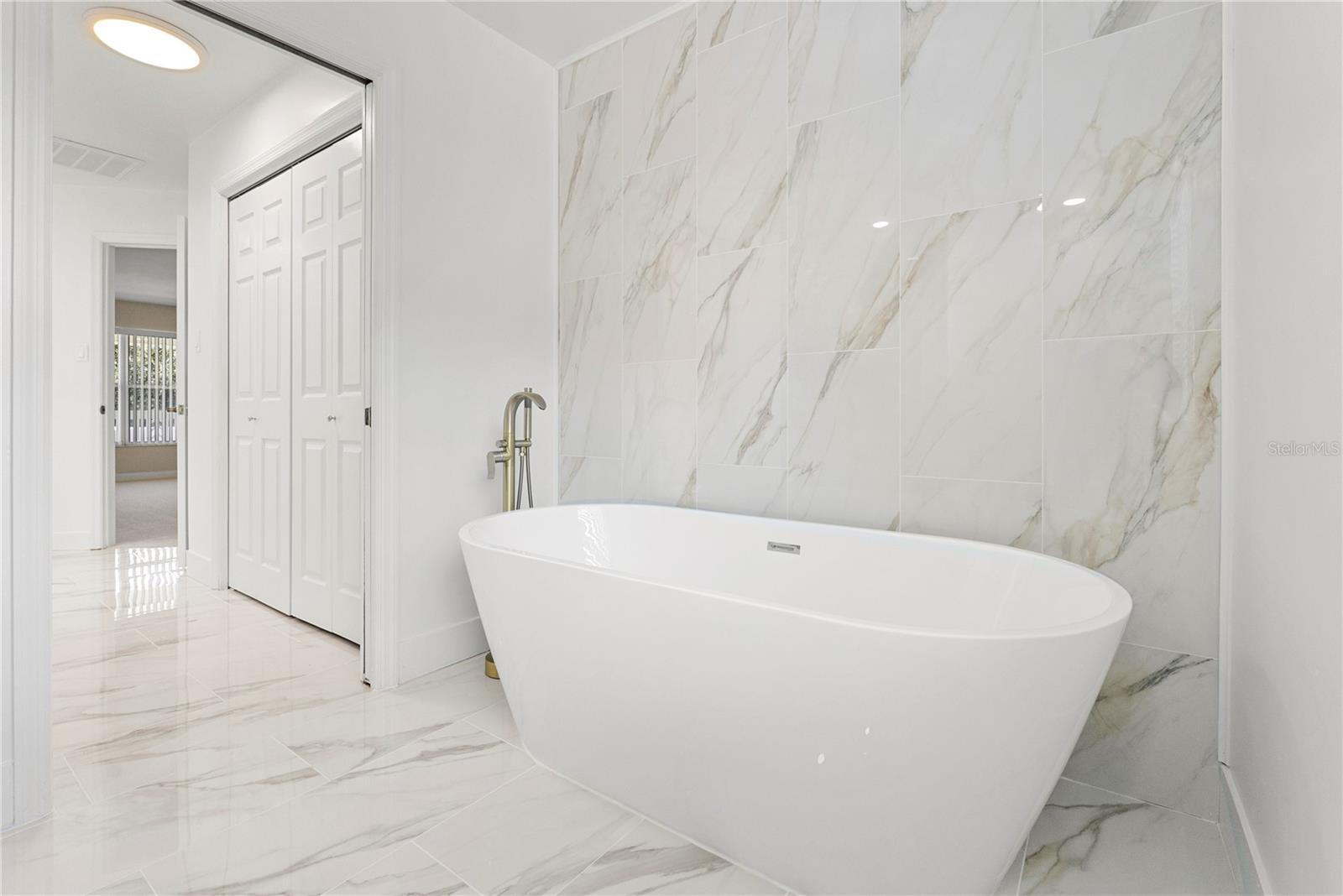 17919 CLEAR LAKE DR — photo 30