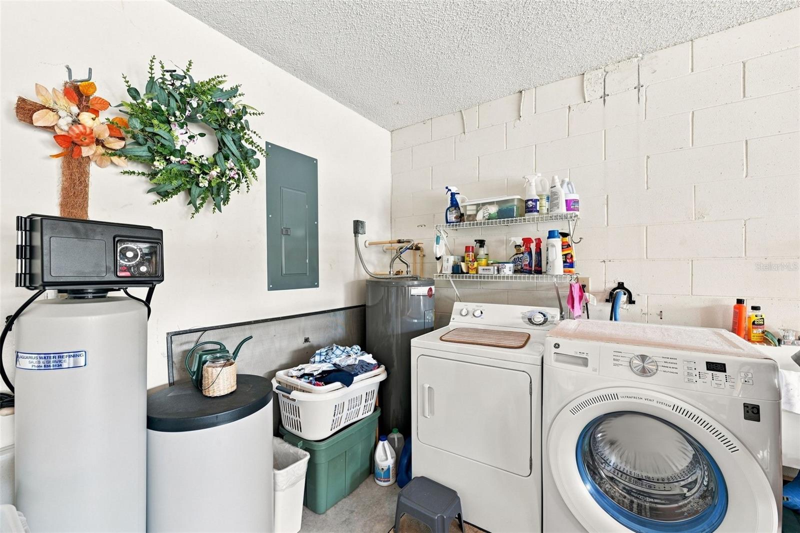 2417 LOCKSLEY ST #229 — photo 33