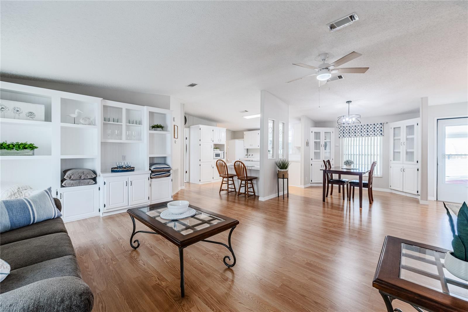 5335 POWHATTAN ST — photo 4