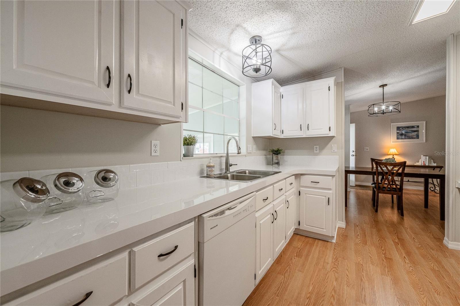 5335 POWHATTAN ST — photo 9