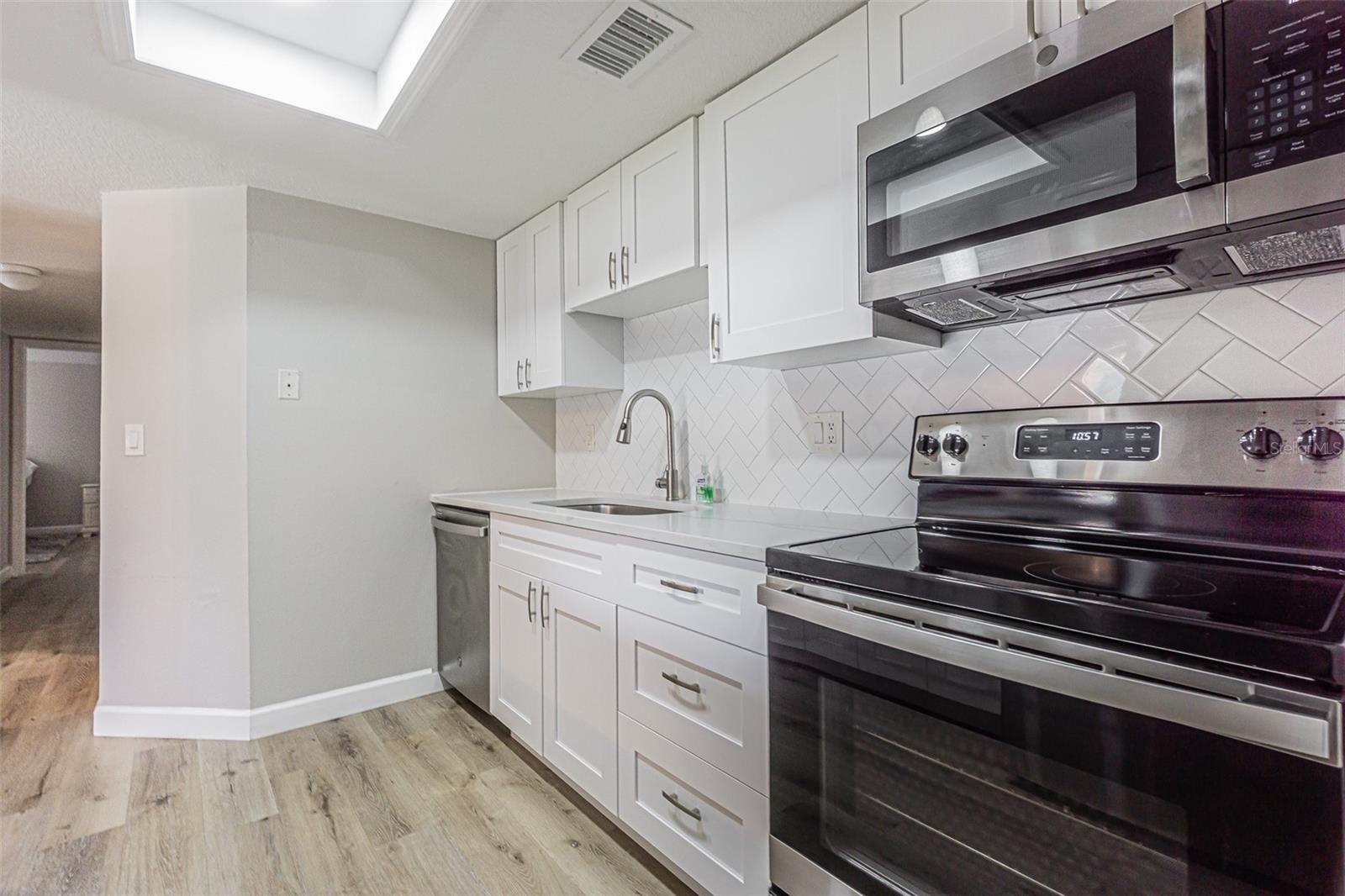 133 SABAL CT #F — photo 20