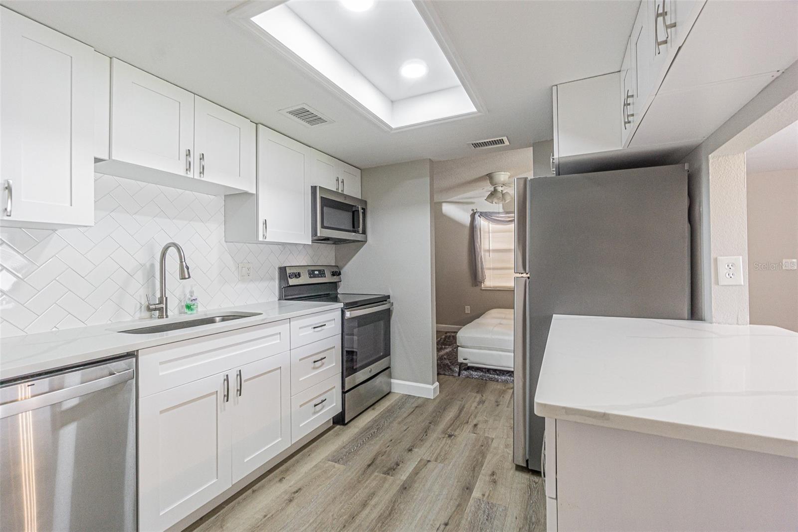 133 SABAL CT #F — photo 10