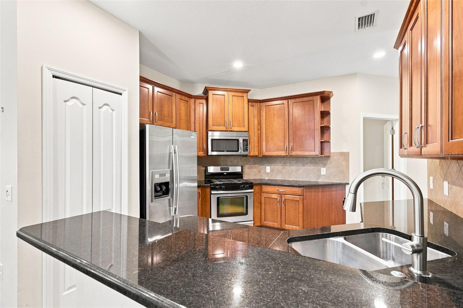 20113 BENDING CREEK PL — photo 21