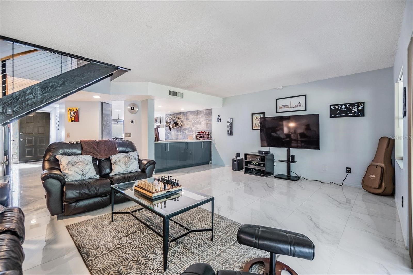 215 WOODS LANDING TRL — photo 18