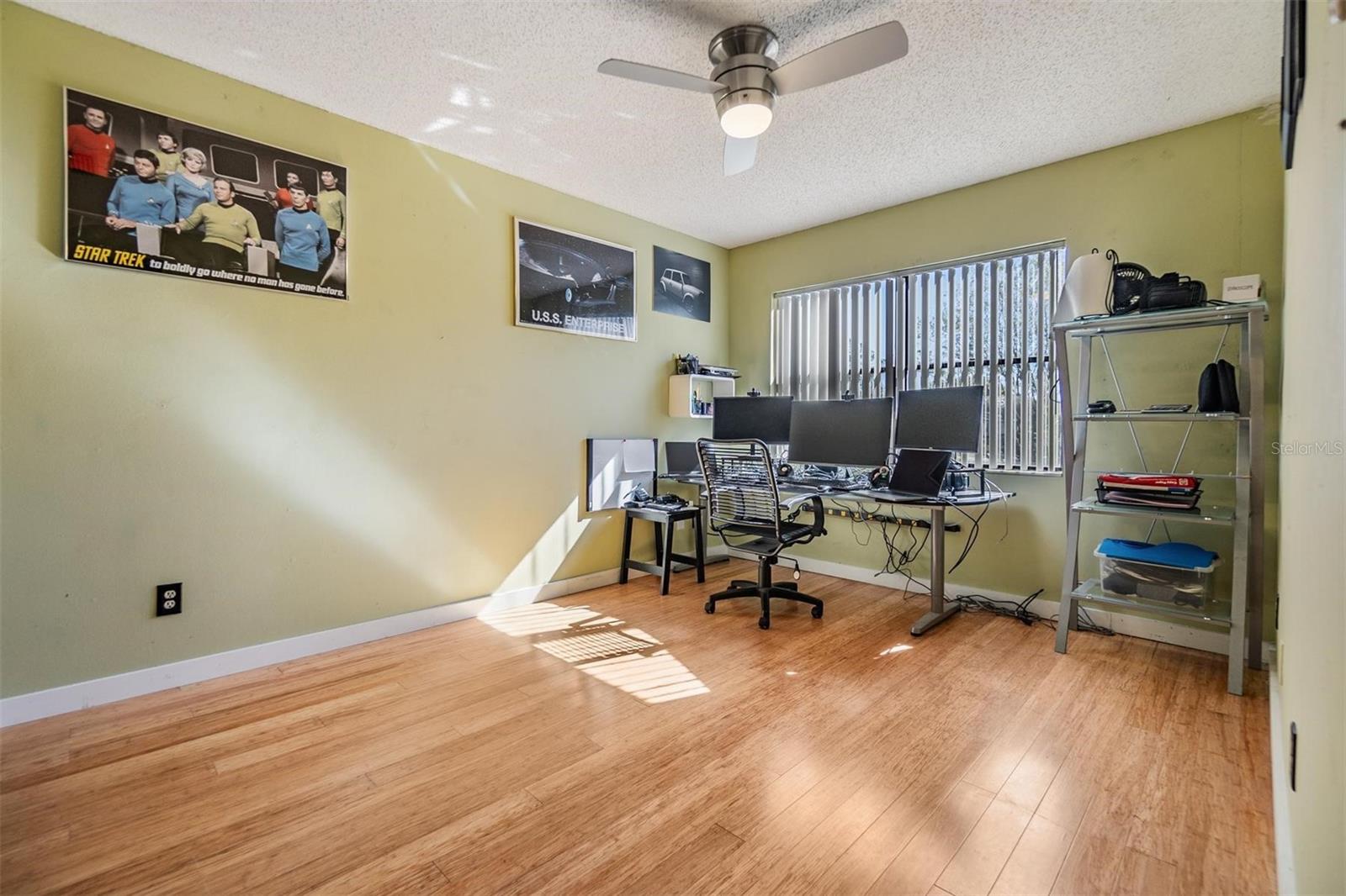 215 WOODS LANDING TRL — photo 6