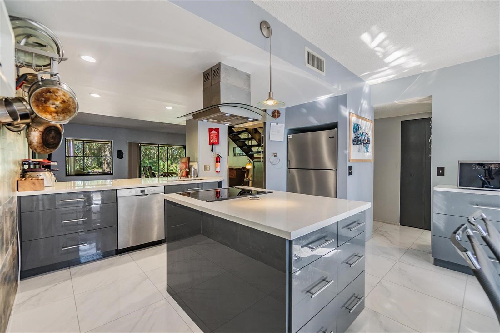 215 WOODS LANDING TRL — photo 26