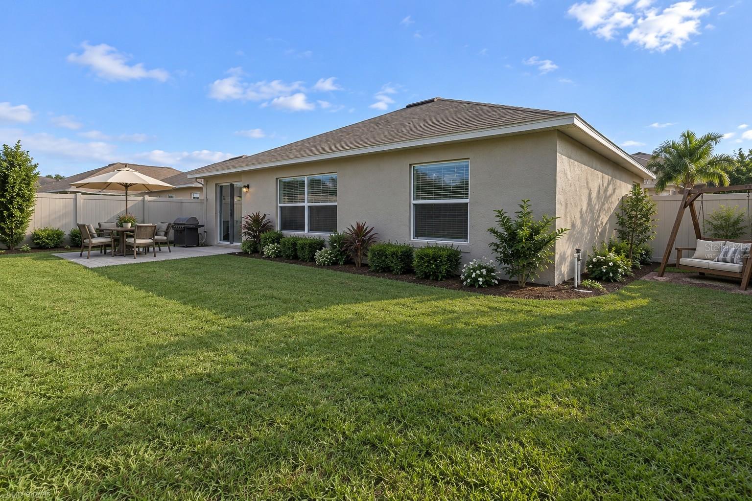 304 CASCADE BEND DR — photo 30