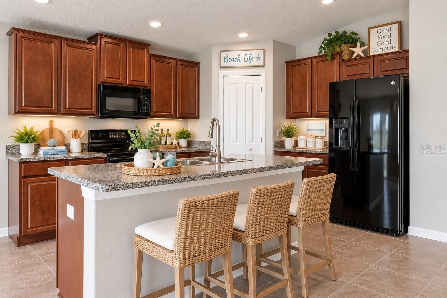 304 CASCADE BEND DR — photo 8
