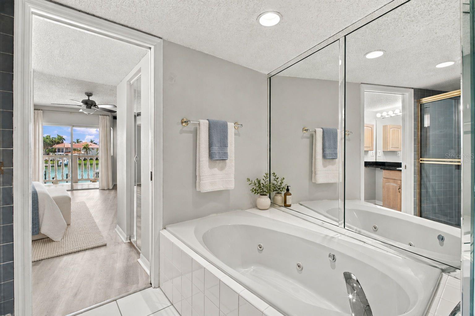 544 PINELLAS BAYWAY S #F8 — photo 27
