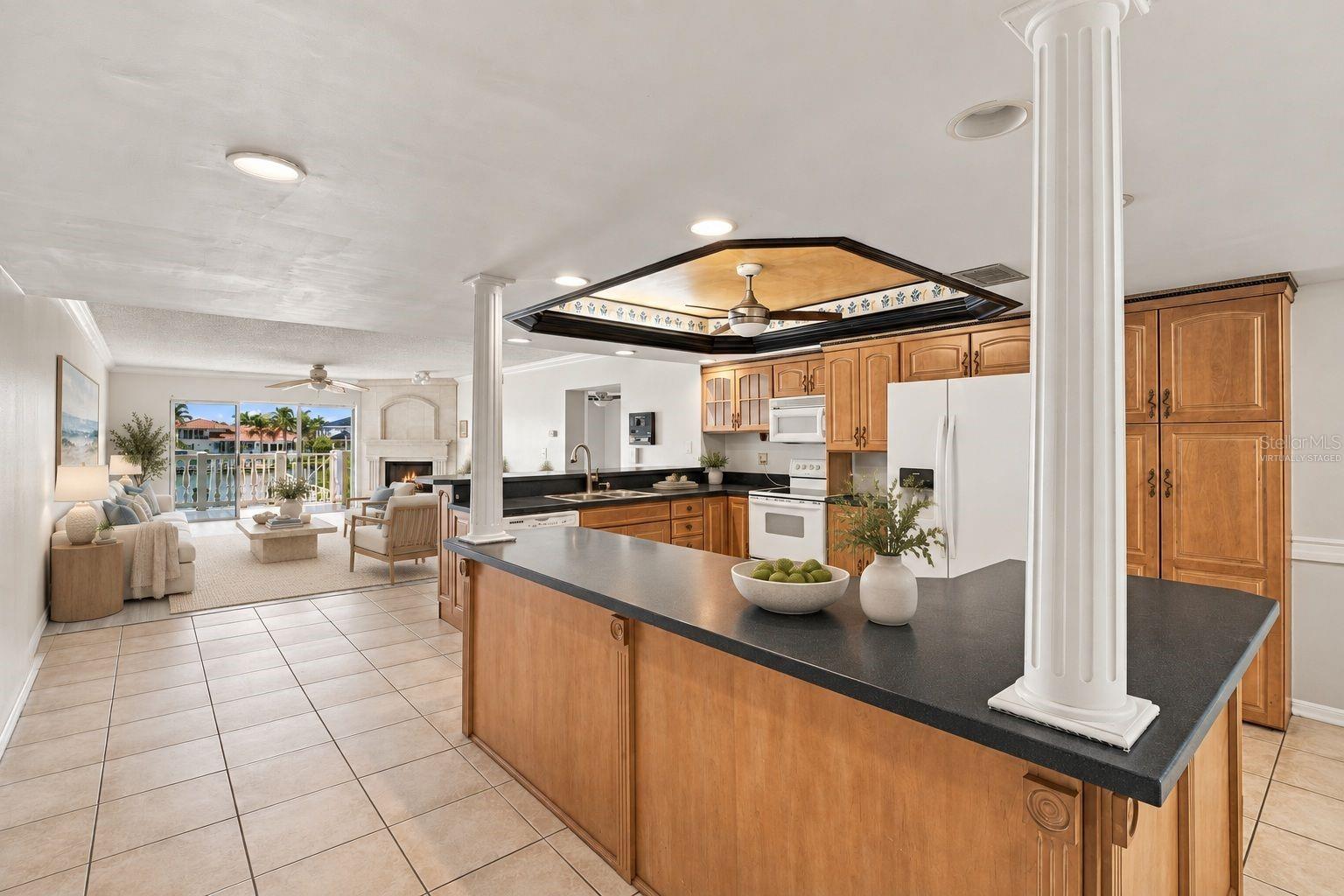 544 PINELLAS BAYWAY S #F8 — photo 10