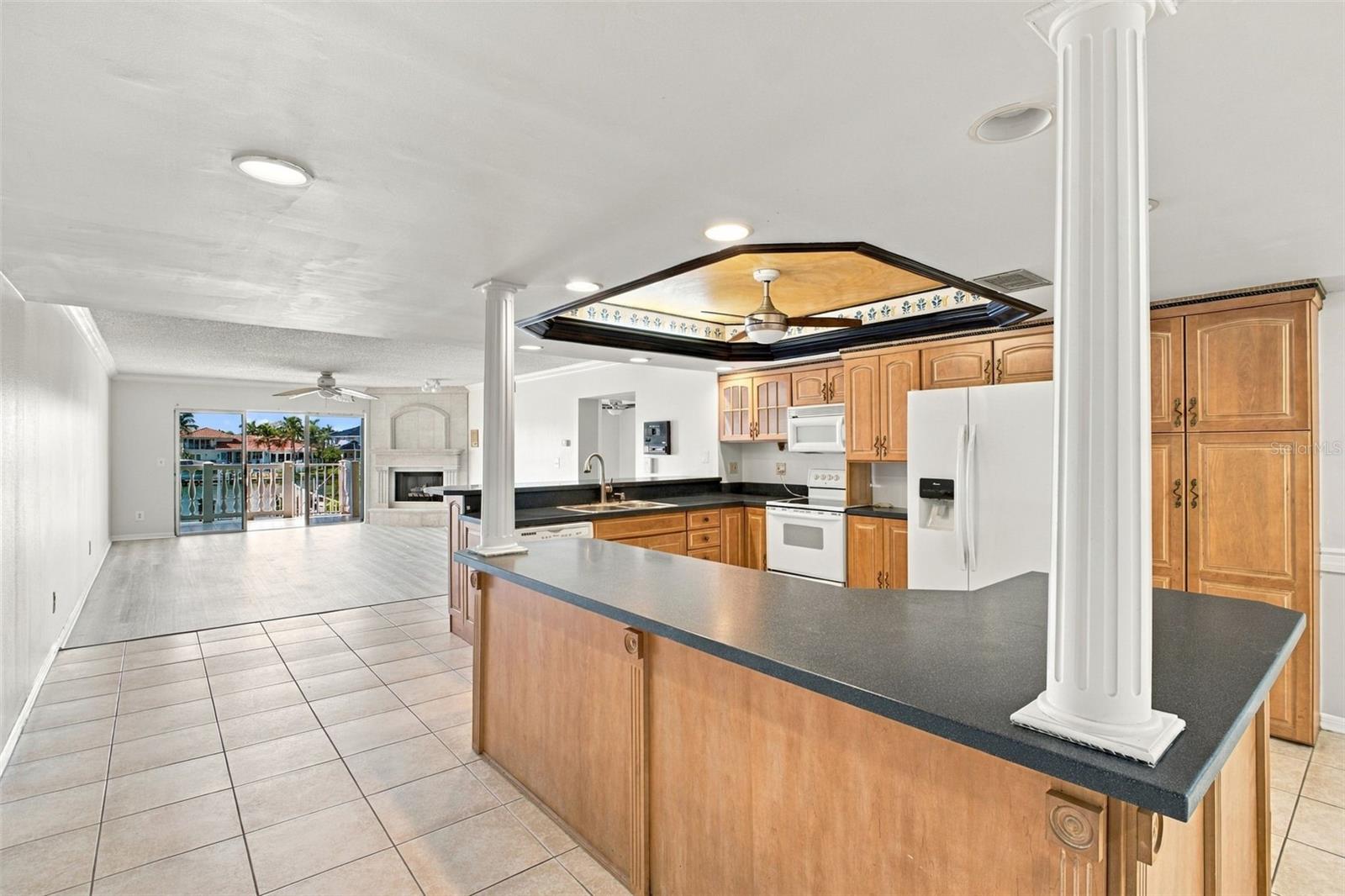 544 PINELLAS BAYWAY S #F8 — photo 11