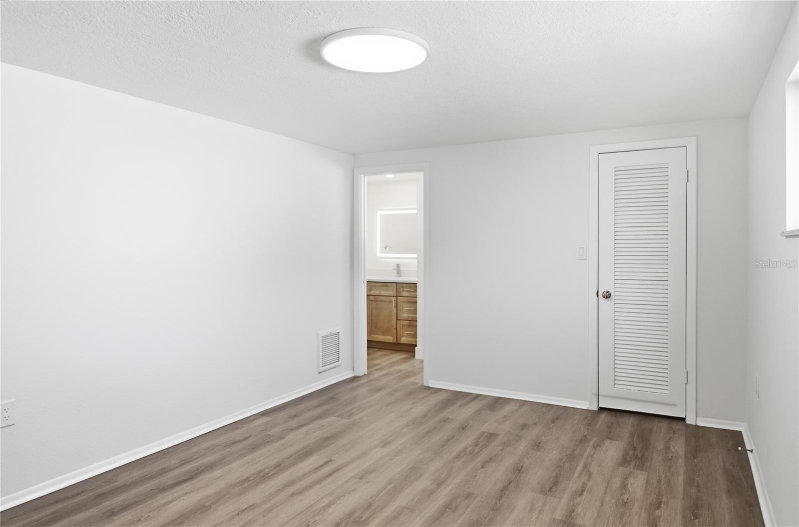 5109 TILSON DR — photo 24