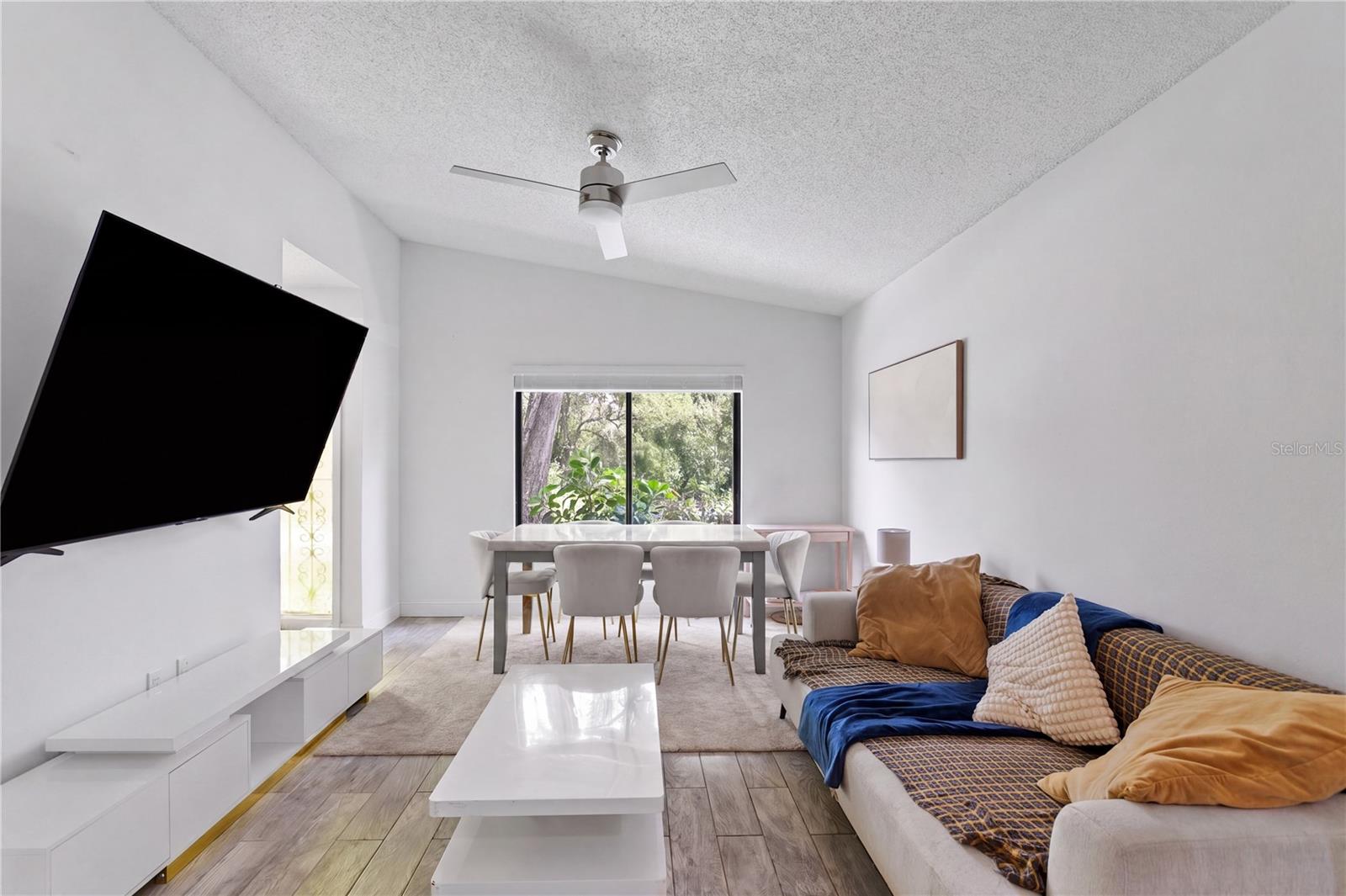 8520 N BRANCH AVE — photo 5