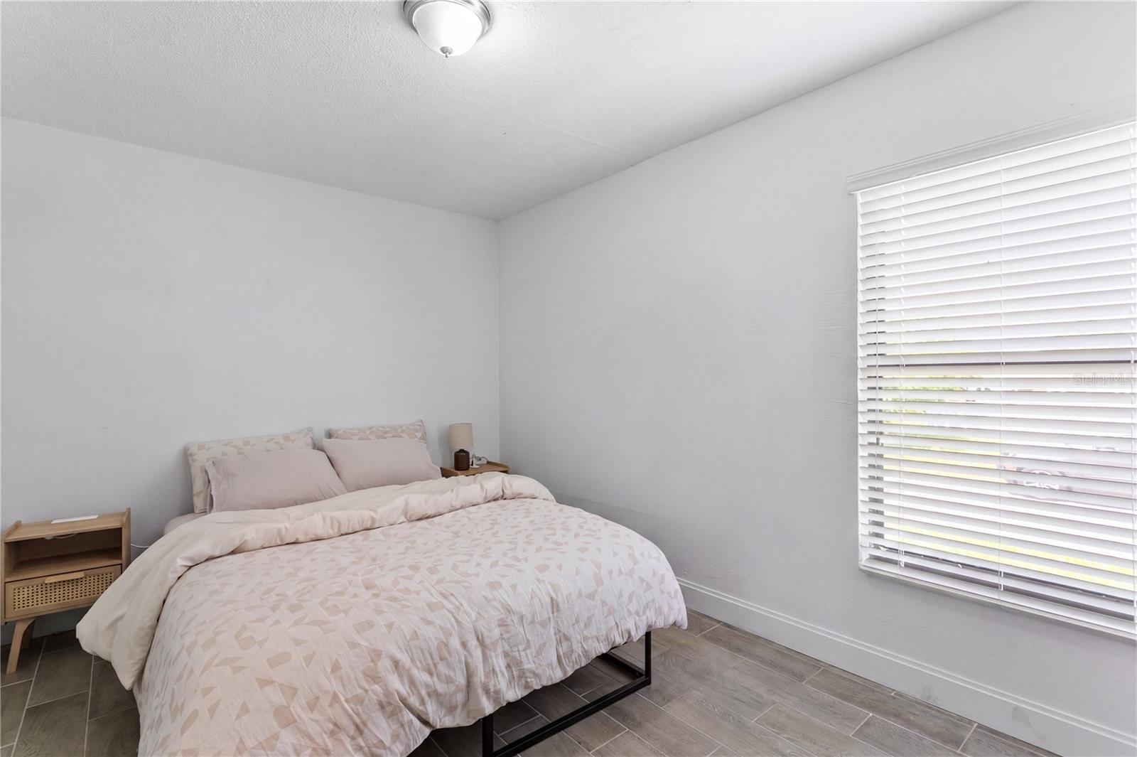 8520 N BRANCH AVE — photo 15