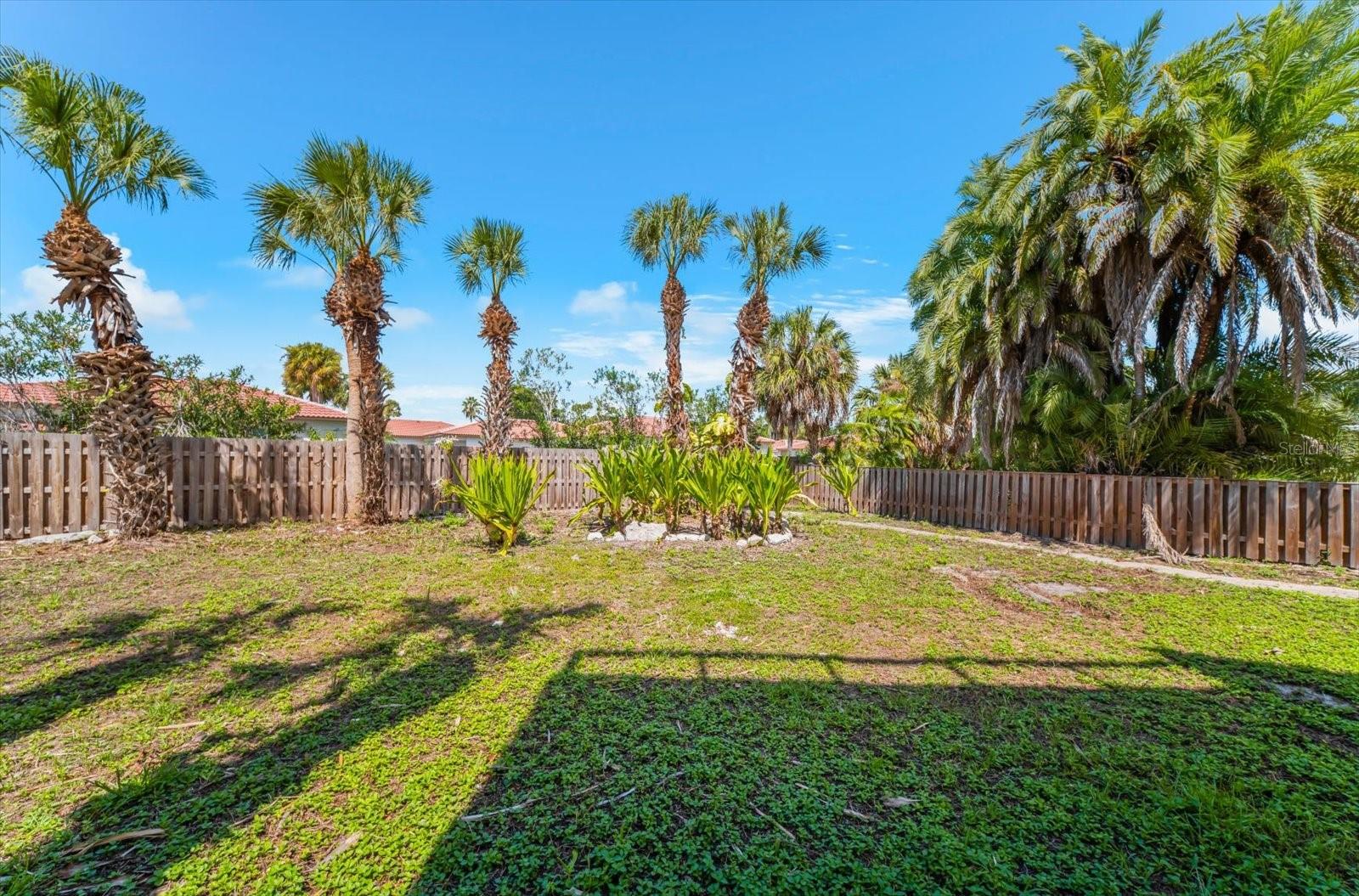 1209 SEA PLUME WAY — photo 58