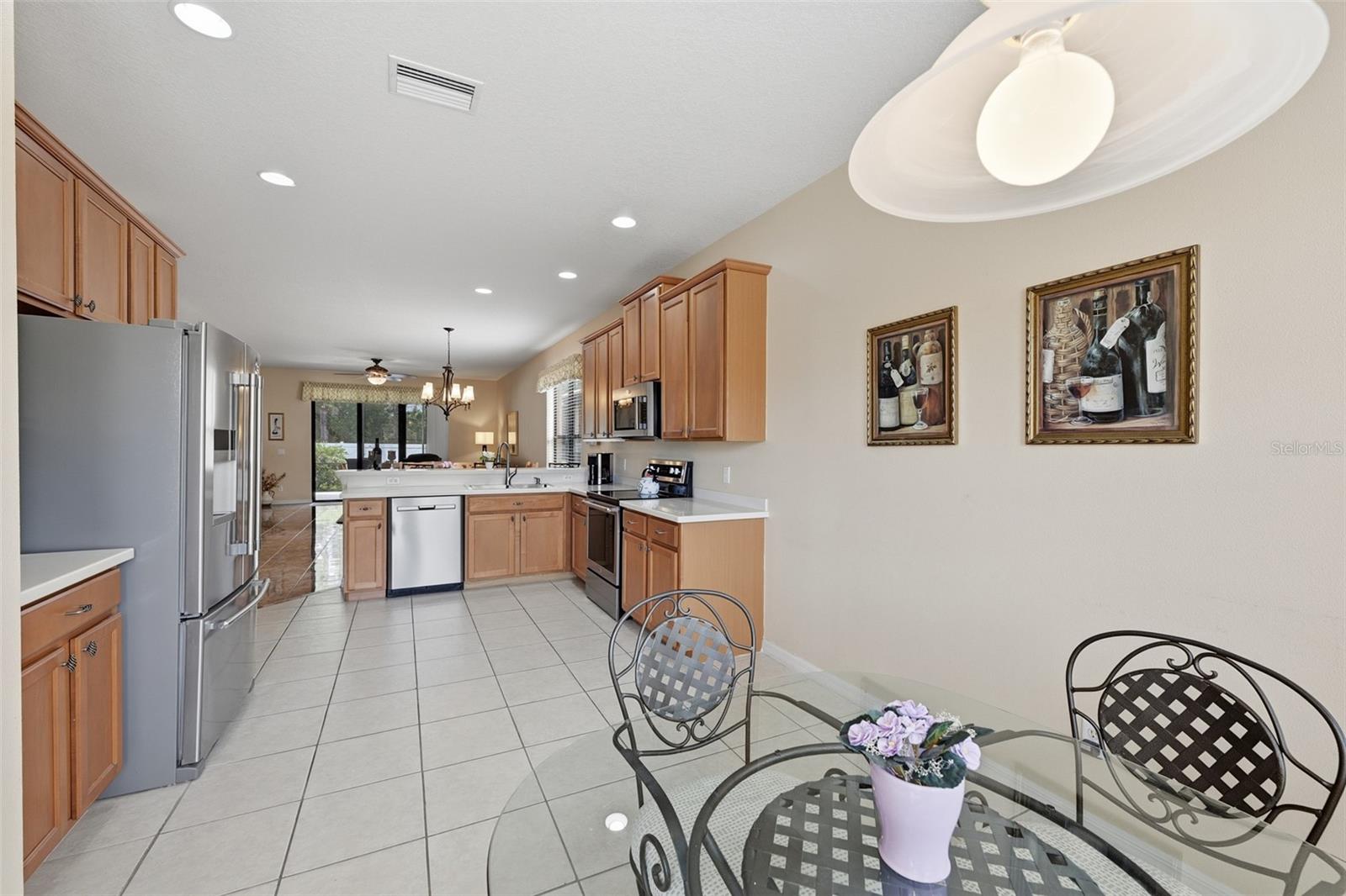 229 SILVER FALLS DR — photo 13