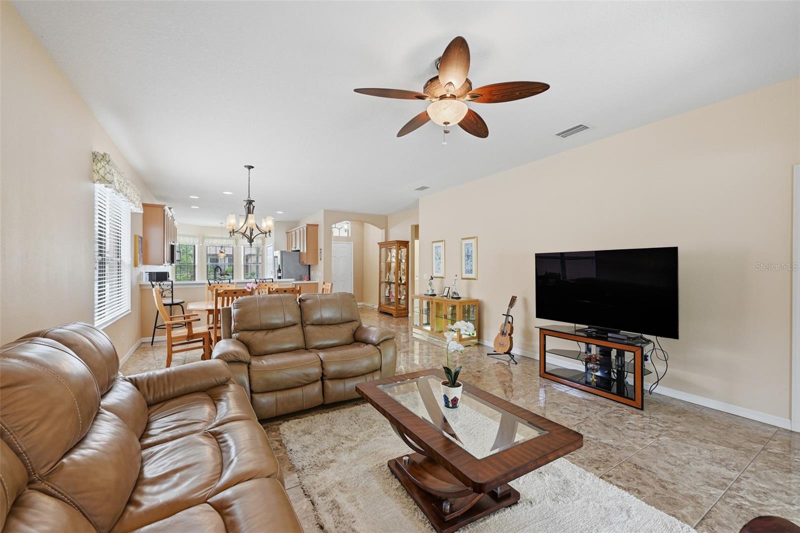 229 SILVER FALLS DR — photo 20