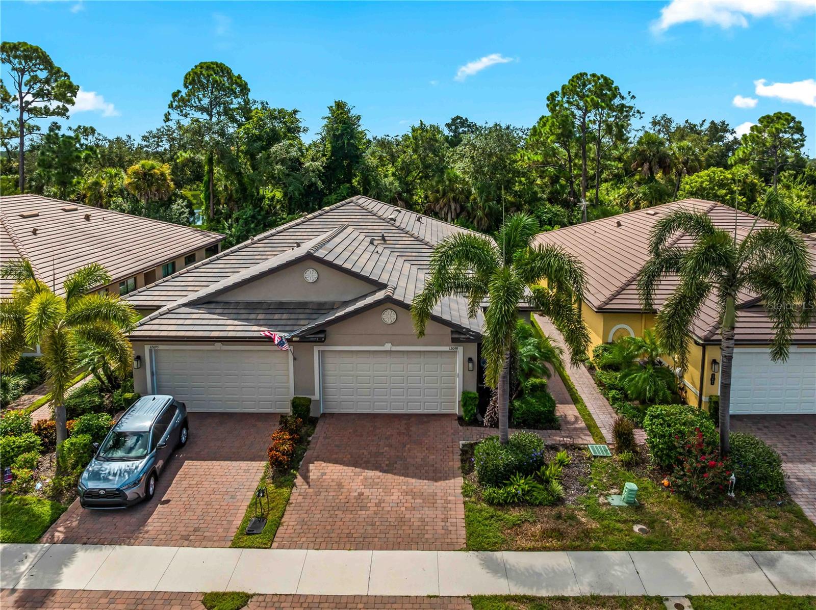 12099 FIREWHEEL PL — photo 3