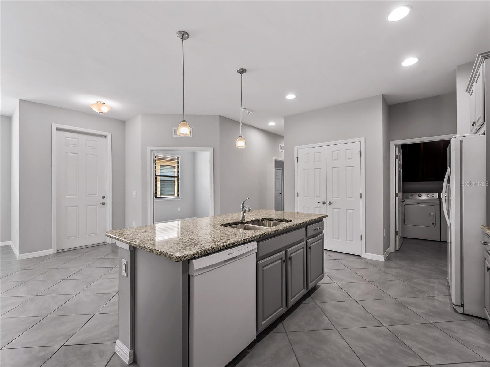 12099 FIREWHEEL PL — photo 14