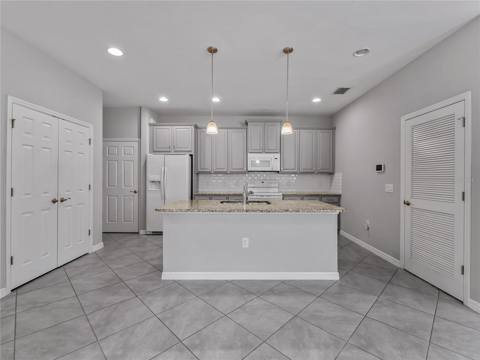 12099 FIREWHEEL PL — photo 12