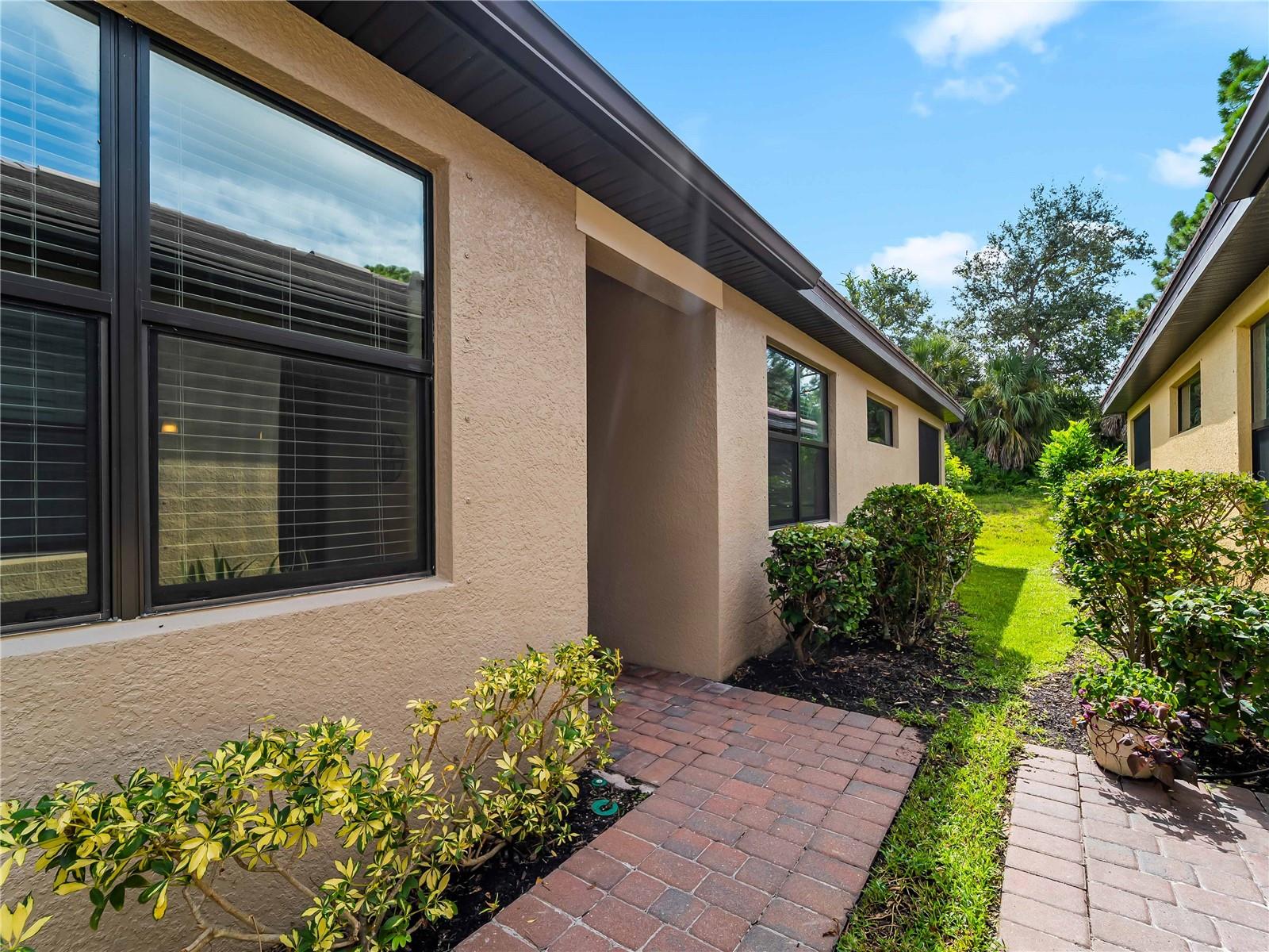 12099 FIREWHEEL PL — photo 5