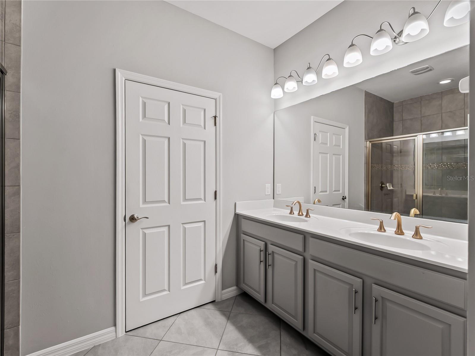 12099 FIREWHEEL PL — photo 29