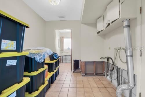 6505 DEBBIE LN S — photo 36