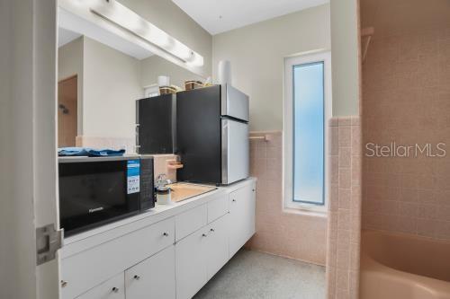 6505 DEBBIE LN S — photo 34