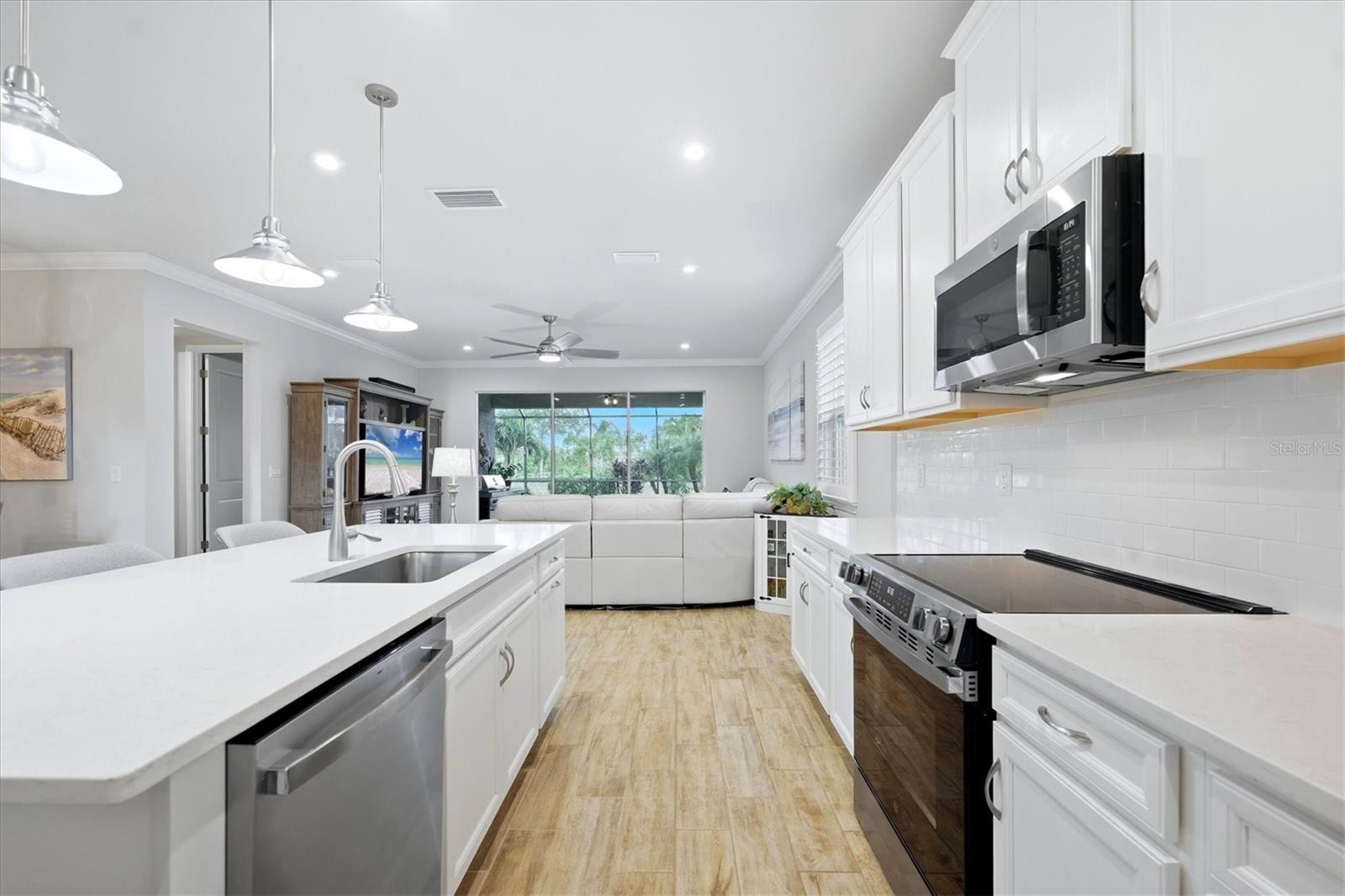 20272 BANDERA PL — photo 33
