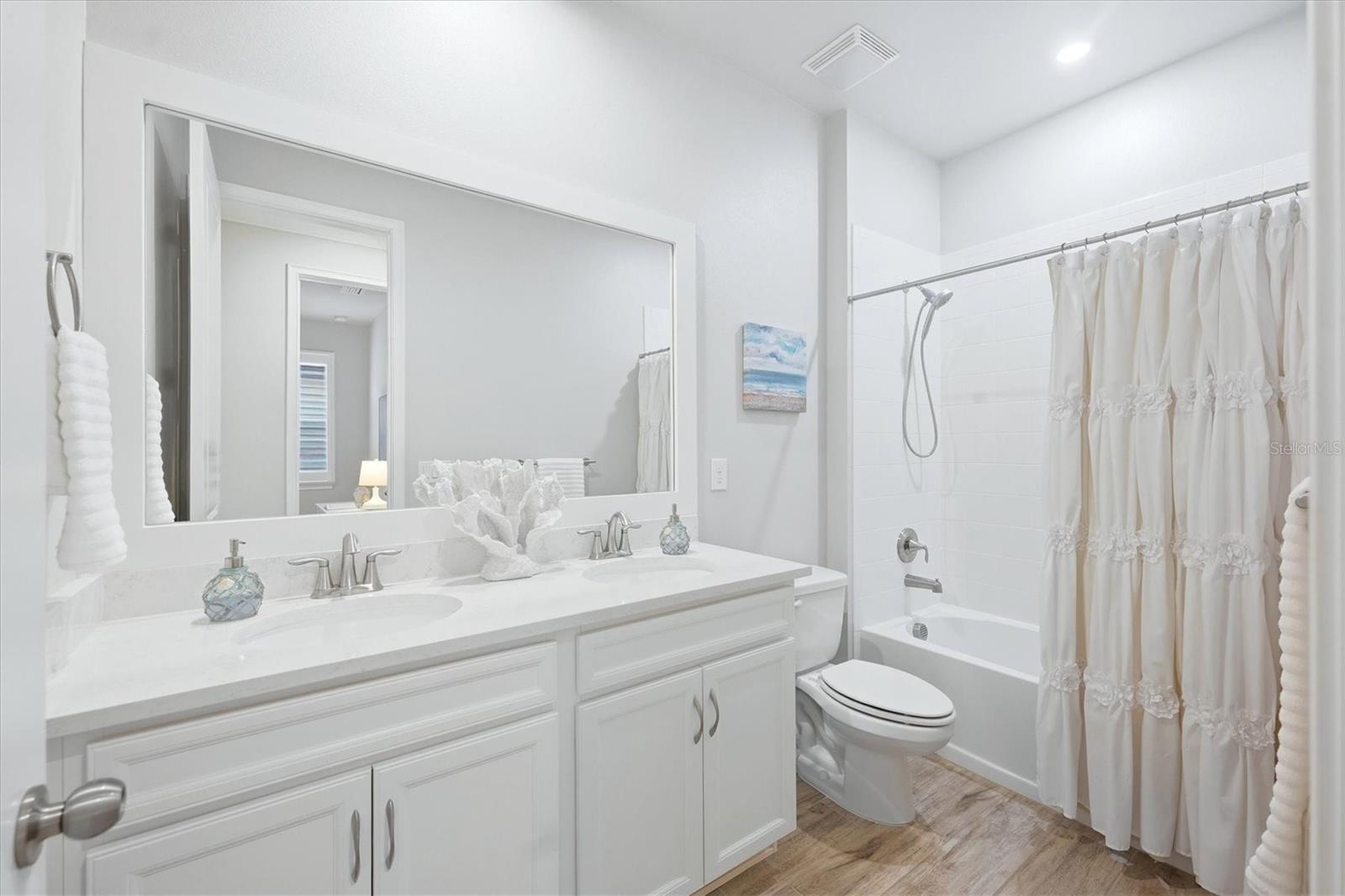 20272 BANDERA PL — photo 39