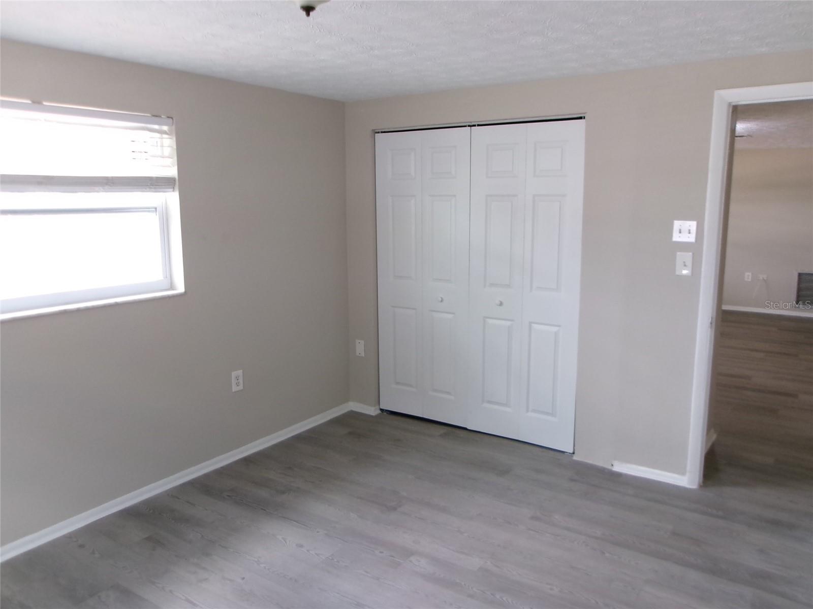 1421 NORMANDY BLVD — photo 11