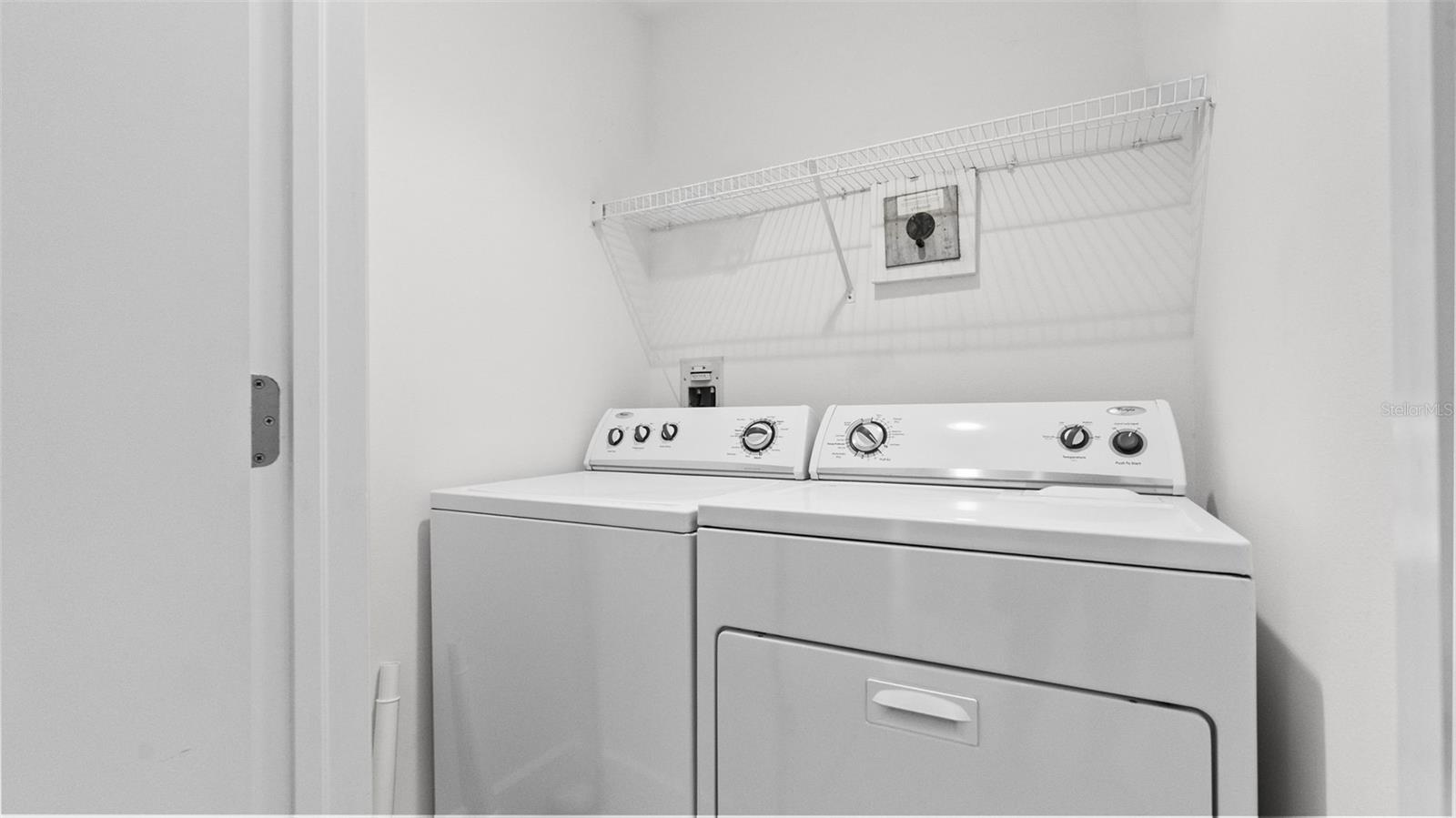 212 S MOODY AVE #2 — photo 29