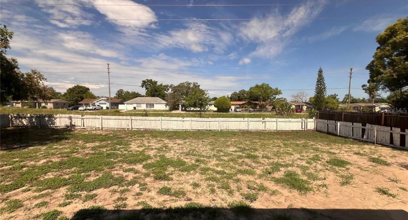 9103 WHITMAN LN — photo 10