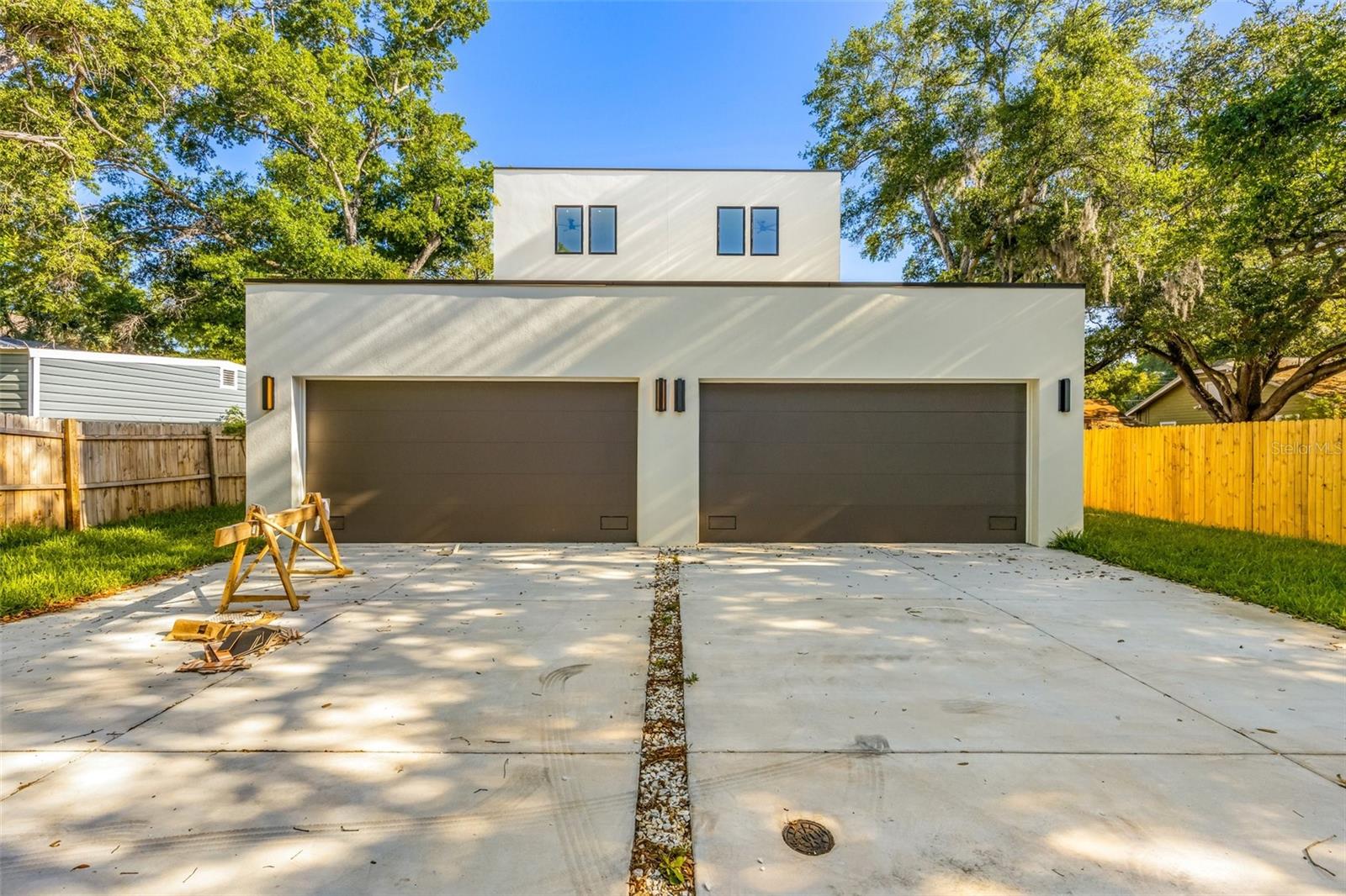 412 W AMELIA AVE #2 — photo 36