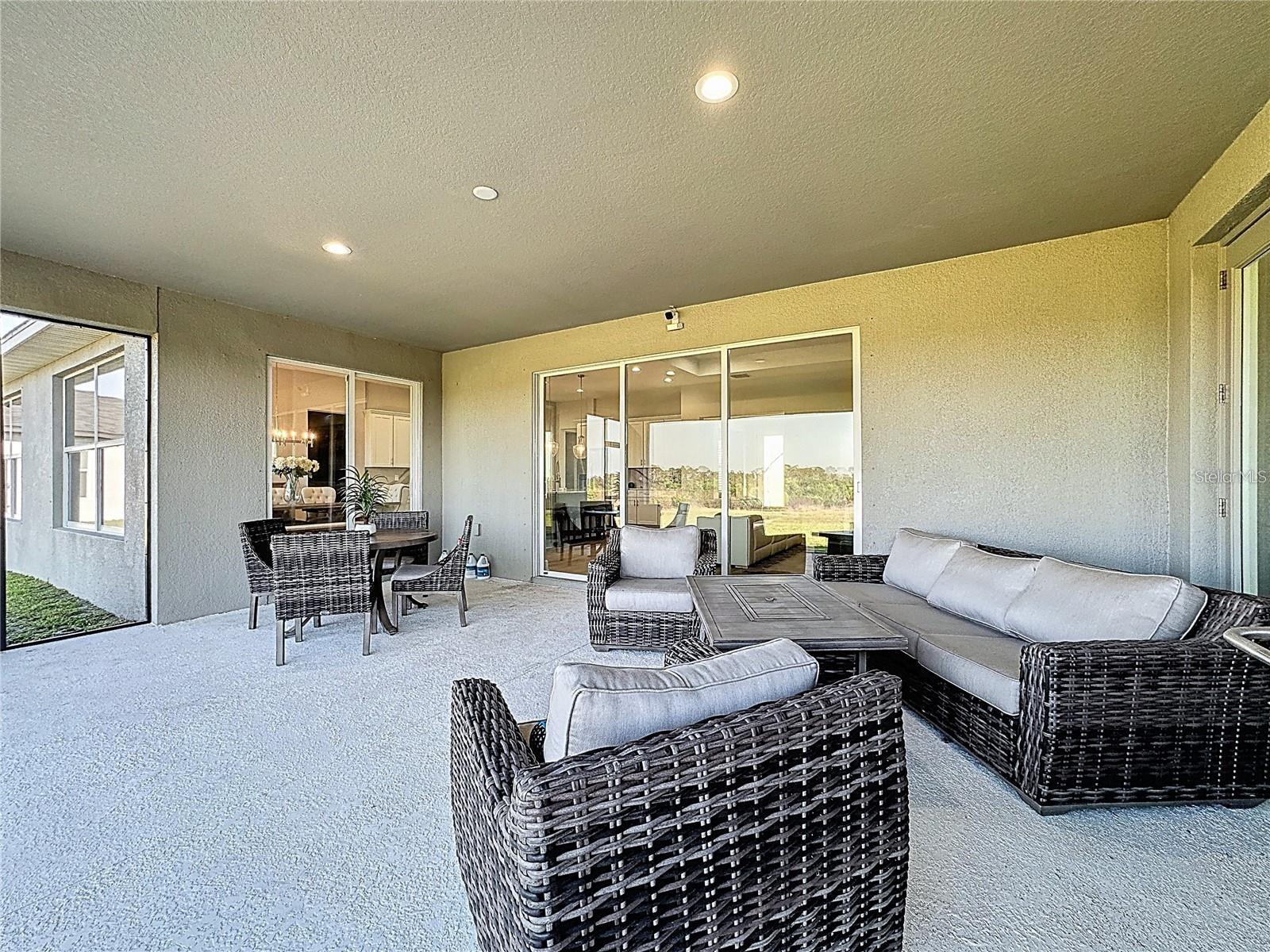 5216 LAKE VENICE DR — photo 35