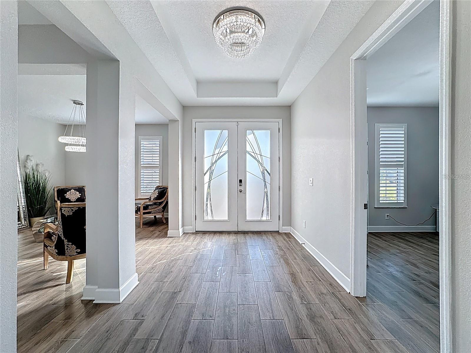 5216 LAKE VENICE DR — photo 9