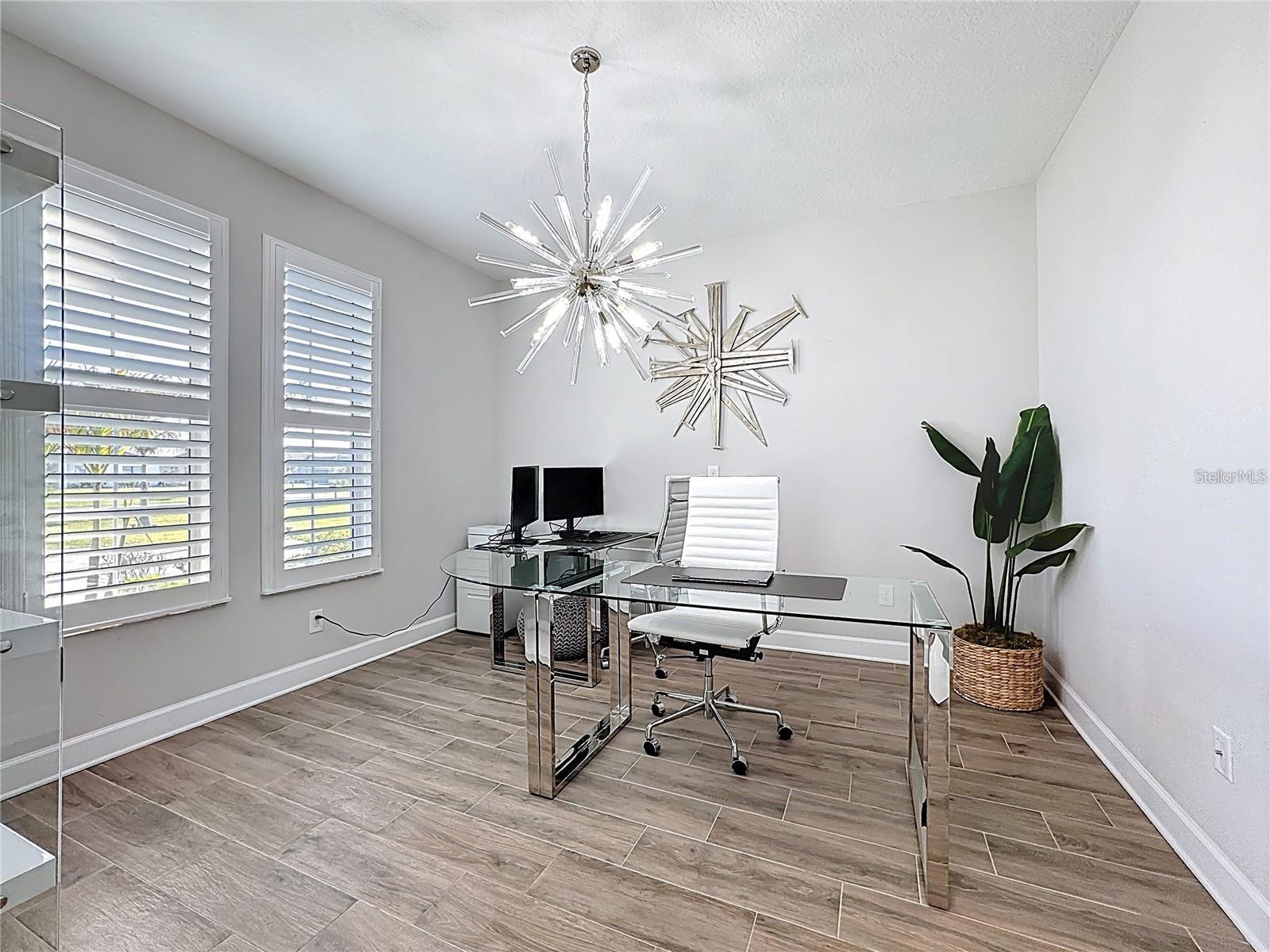 5216 LAKE VENICE DR — photo 12
